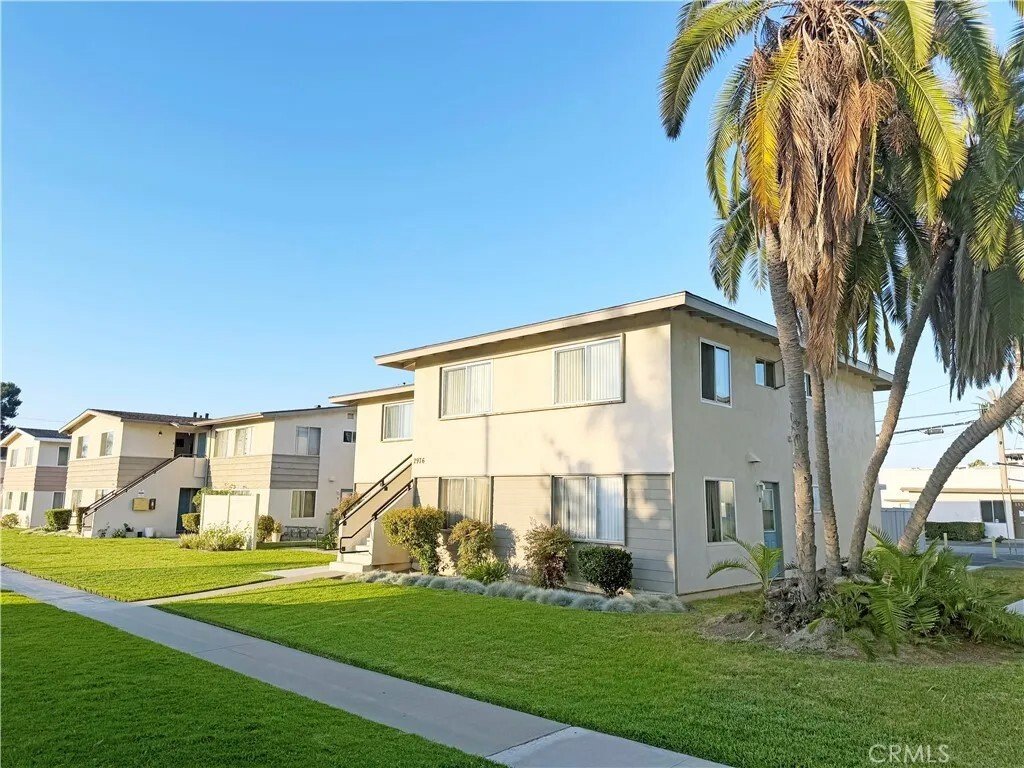 Costa Mesa, California, United States 3 - 18442911
