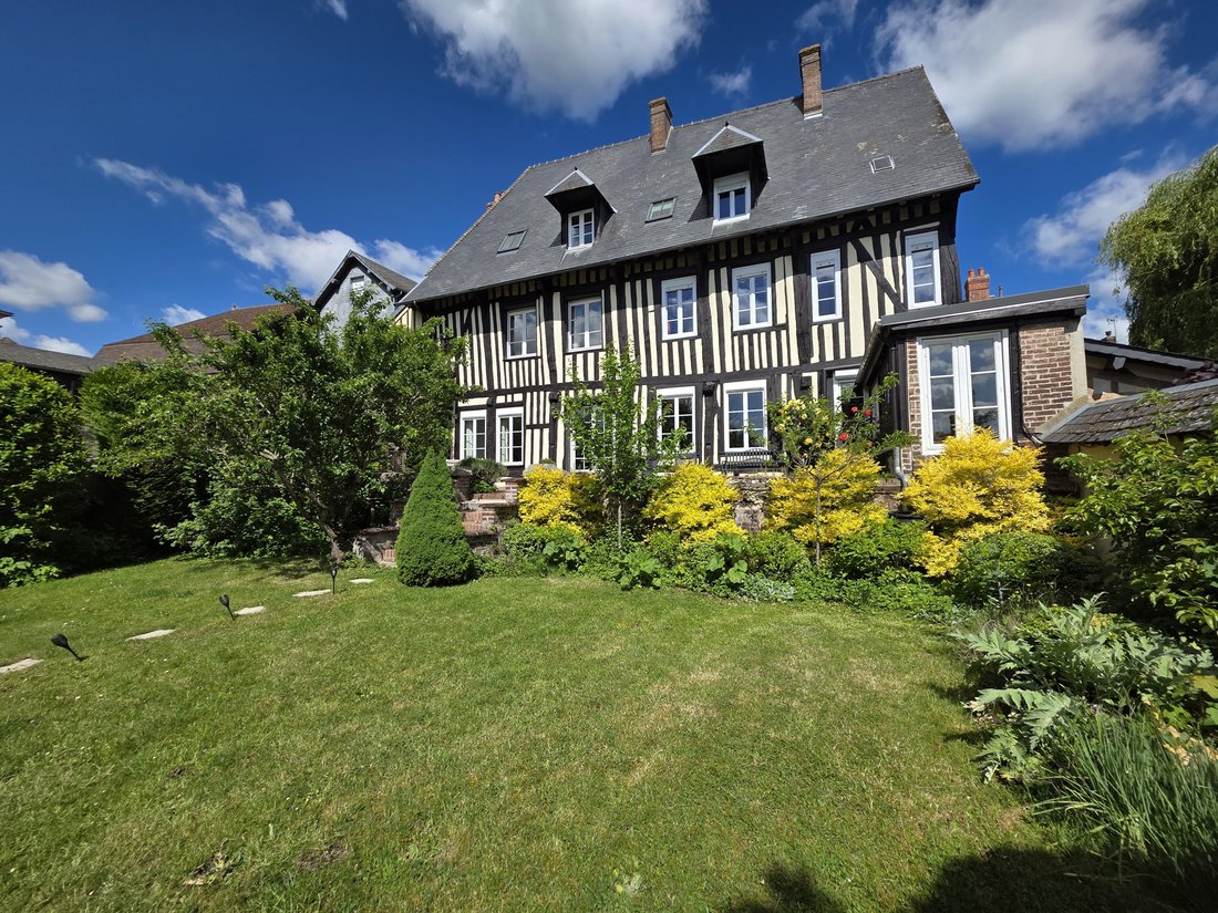 Estate in Bernay, Normandy, France 1 - 17947938