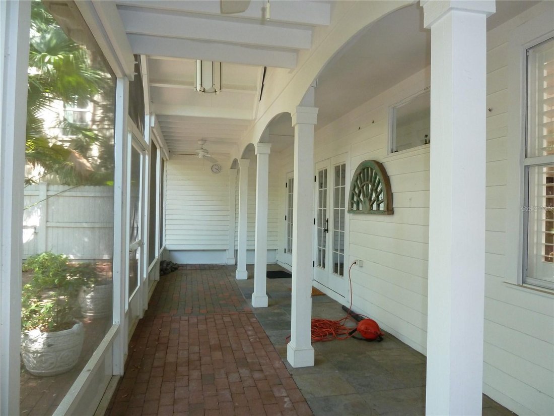 House in Tampa, Florida, United States 3 - 18439490