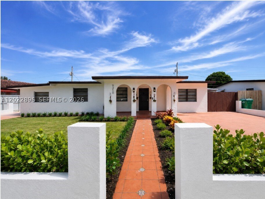 House in Miami, Florida, United States 1 - 18442533