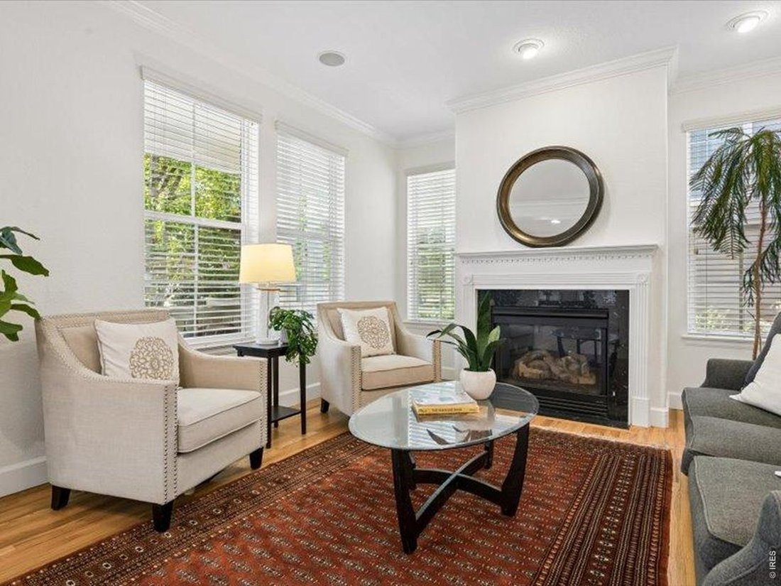 House in Denver, Colorado, United States 5 - 18439375