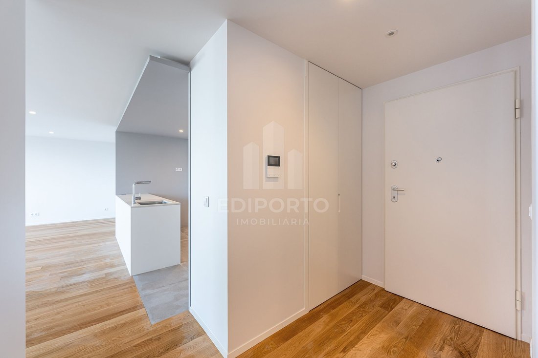 Apartment in Matosinhos e Leca da Palmeira, Porto District, Portugal 4 - 18437645