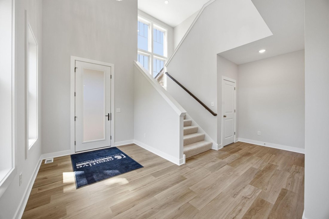 House in Roseville, Minnesota, United States 4 - 18438678