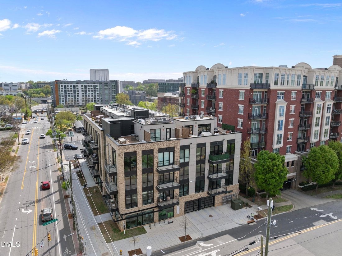 Condo in Raleigh, North Carolina, United States 3 - 17696823