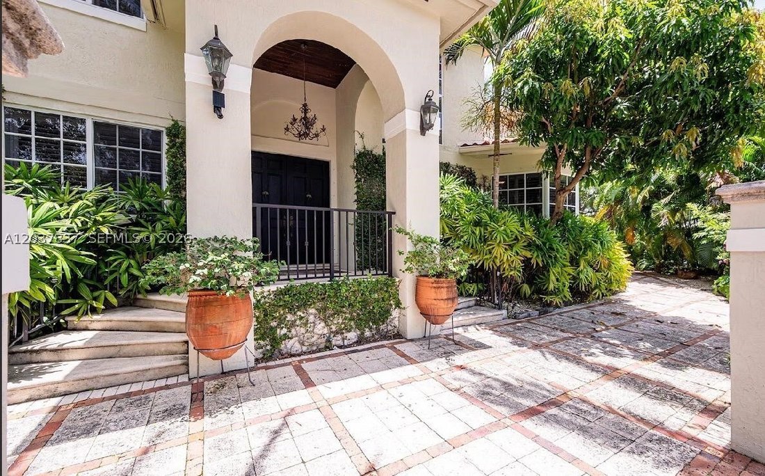 House in Key Biscayne, Florida, United States 3 - 18215572