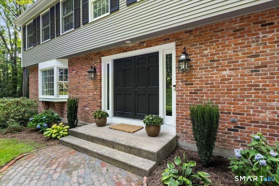 House in Avon, Connecticut, United States 3 - 18442159