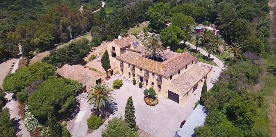Villa in San Roque, Andalusia, Spain 1 - 17399020