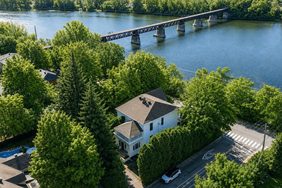 House in Richelieu, Quebec, Canada 4 - 16328911