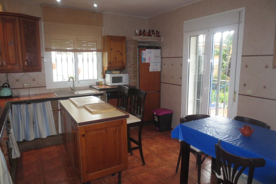 Villa in Marbella, Andalusia, Spain 3 - 17398898