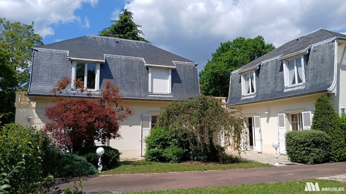 House in Le Vésinet, Ile-de-France, France 2 - 18436879