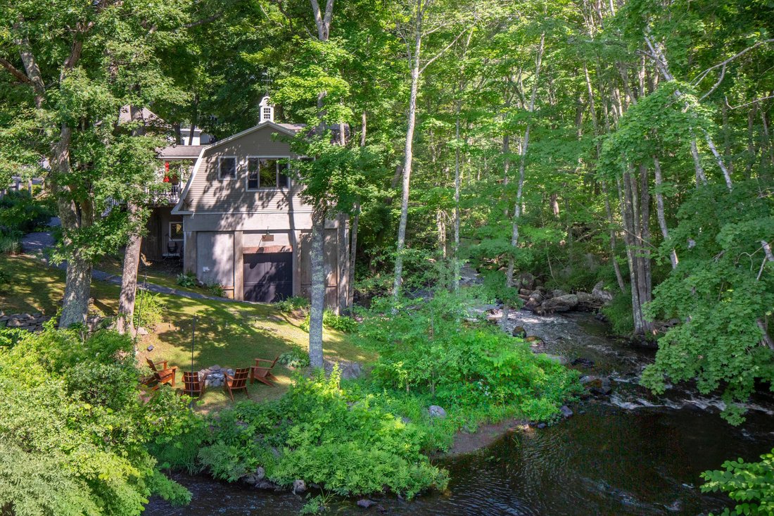 House in Bristol, Maine, United States 2 - 18434708