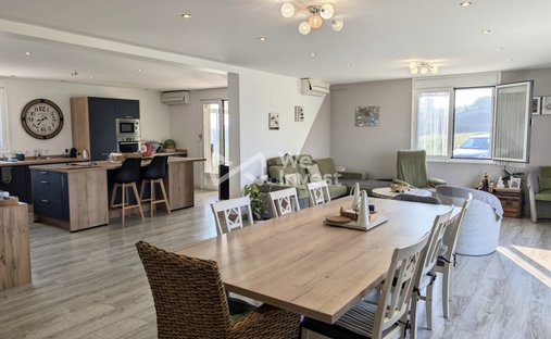 House in Gamarde-les-Bains, Nouvelle-Aquitaine, France 1