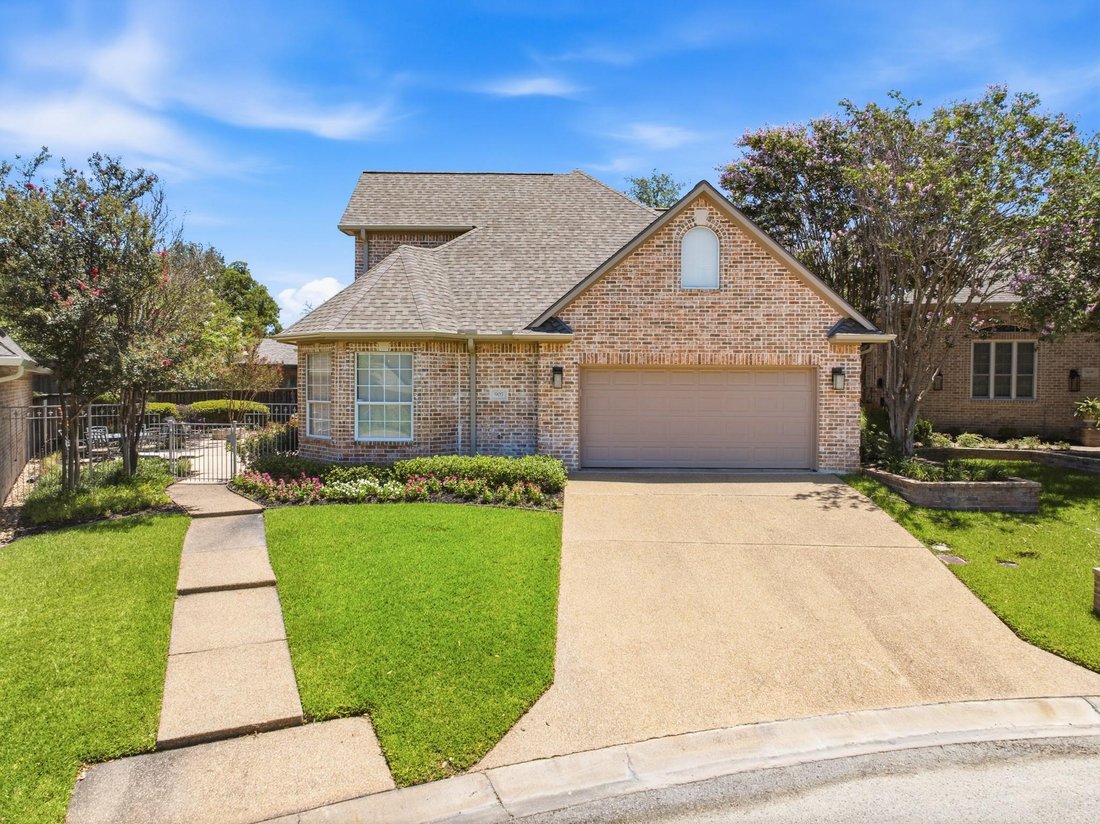 House in College Station, Texas, United States 1 - 18442440