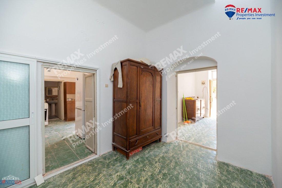 House in Thira, Aegean, Greece 5 - 18436830