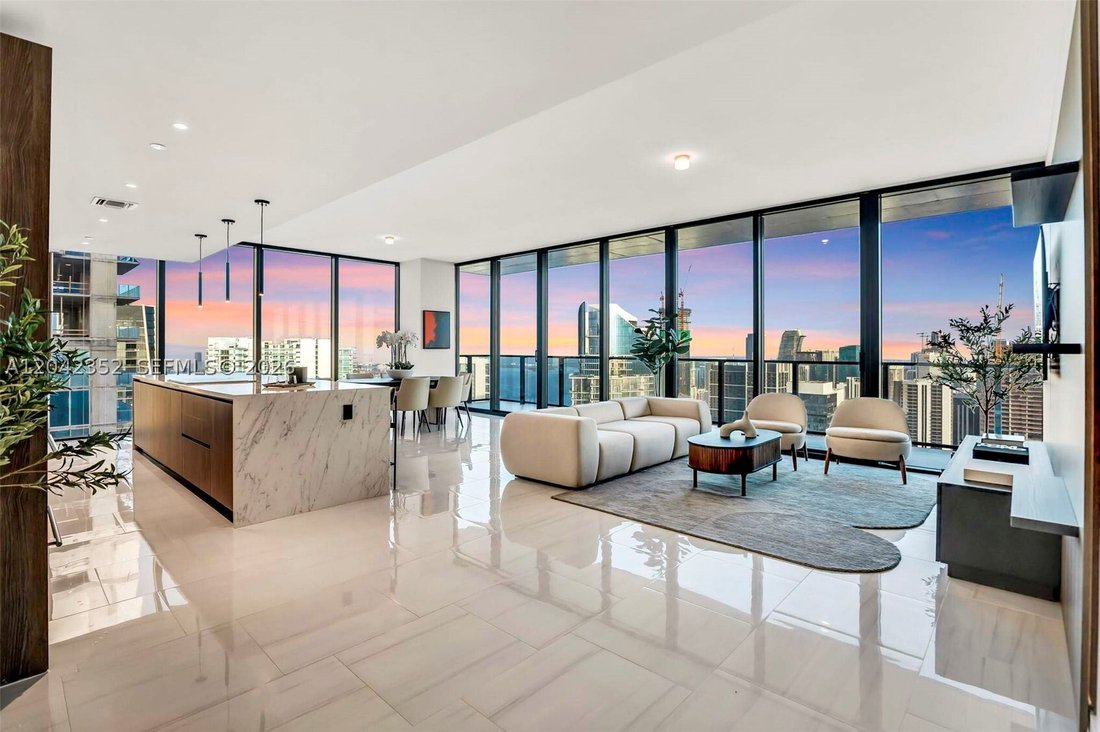Condo in Miami, Florida, United States 1 - 18440003