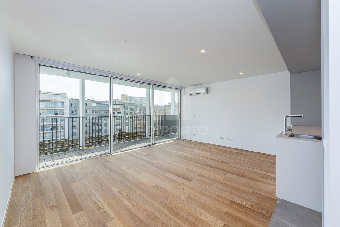 Appartement à Matosinhos et Leca da Palmeira, District de Porto, Portugal 1 - 18437287