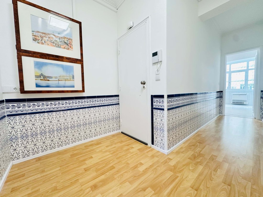 Apartment in Sao Domingos de Benfica, Lisbon, Portugal 5 - 18436535