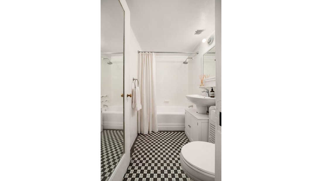 Condo in New York, New York, United States 4 - 18440595