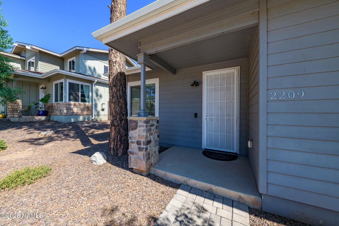 Townhouse in Flagstaff, Arizona, United States 2 - 18438823