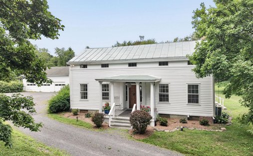 House in Hudson, New York, United States 1