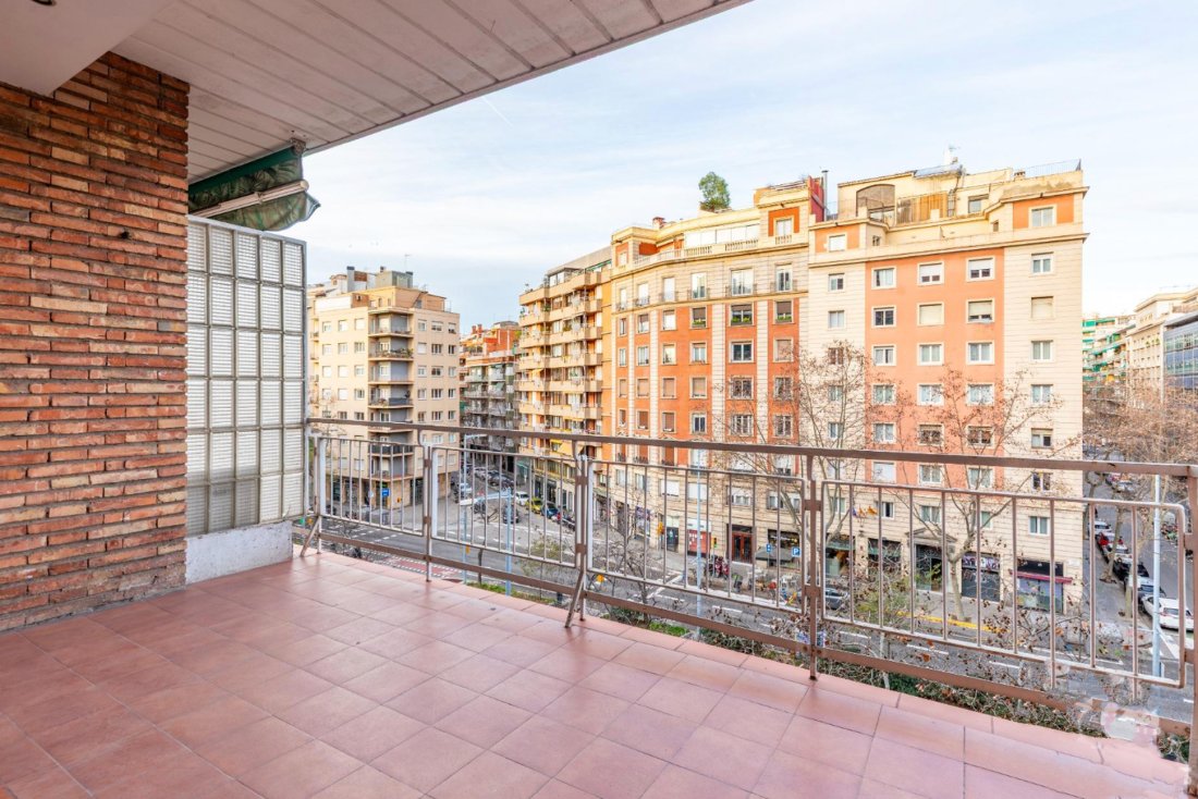 Apartment in Eixample, Barcelona, Spain 1 - 18439846