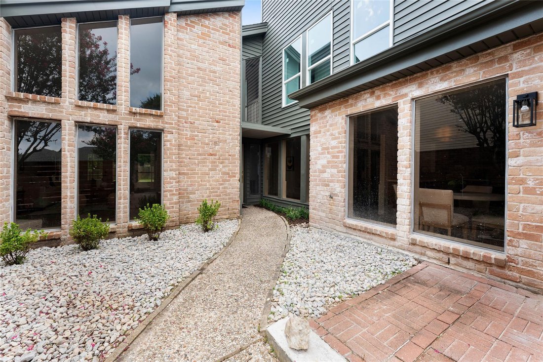 House in Houston, Texas, United States 3 - 18440838