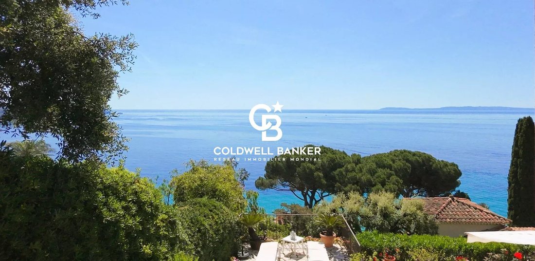 Apartment in Le Lavandou, Provence-Alpes-Côte d'Azur, France 1 - 18437998