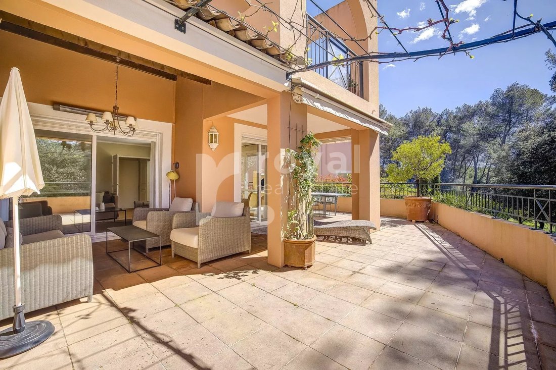 Villa in Mougins, Provence-Alpes-Côte d'Azur, France 3 - 14787682
