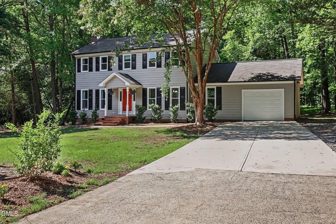 House in Hillsborough, North Carolina, United States 3 - 18433980