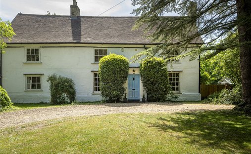 House in Great Shelford, England 1