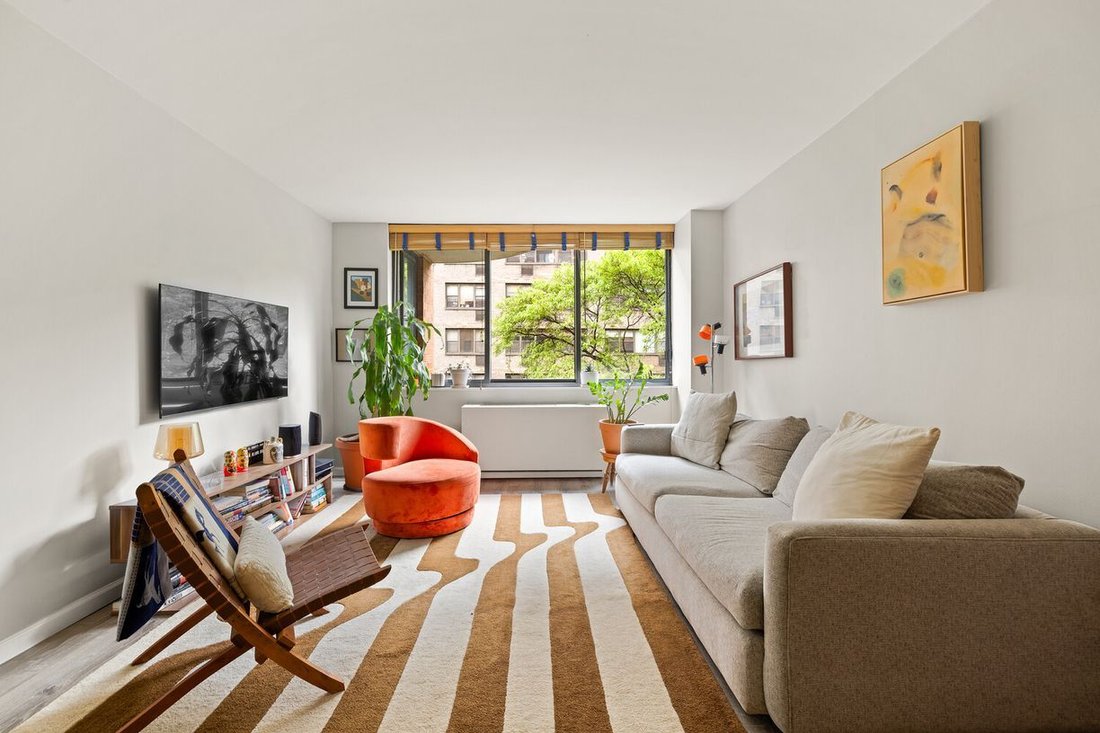 Co Op in New York, New York, United States 1 - 17959816