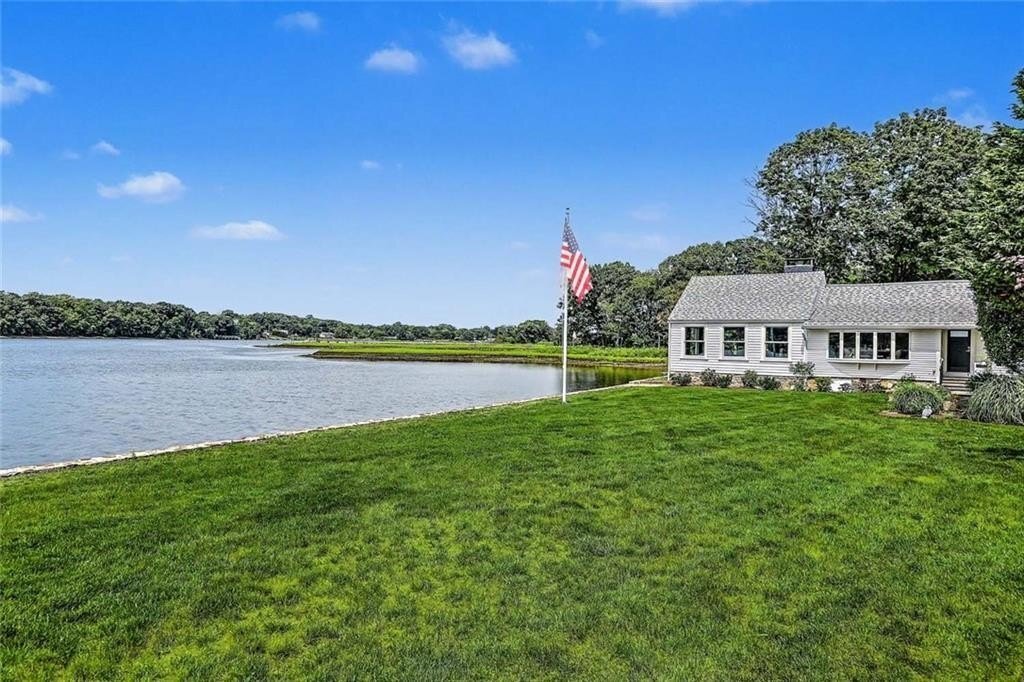 House in Barrington, Rhode Island, United States 2 - 18441567