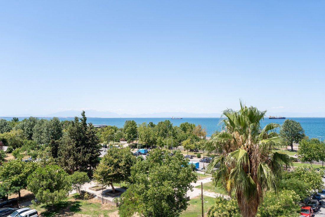 Apartment in 5th District of Thessaloniki, Thessaloniki, Greece 1 - 18353490