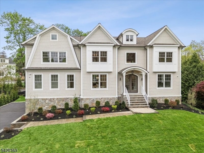 House in Madison, New Jersey, United States 1 - 18438512