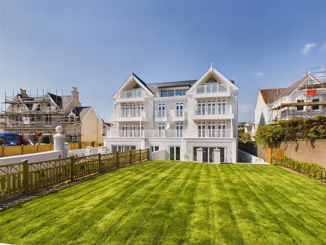 Apartment in Jersey, St Lawrence, Jersey 2 - 16154375