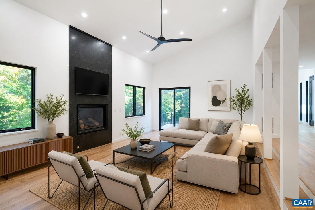 House in Charlottesville, Virginia, United States 3 - 17299162