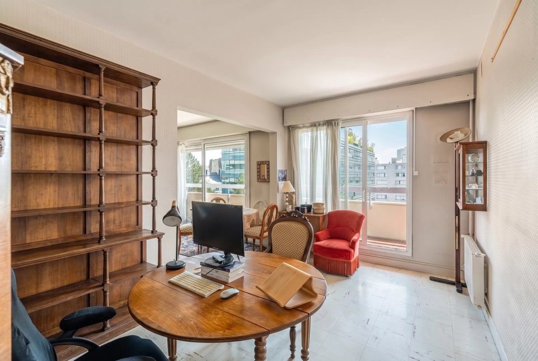 Apartment in Eiffel, Levallois-Perret, France 4 - 18437798