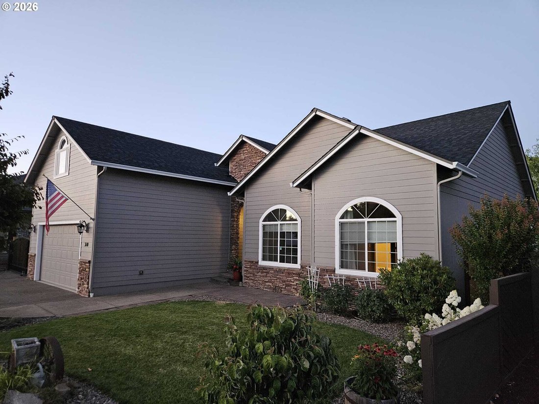 House in Sutherlin, Oregon, United States 2 - 18019105