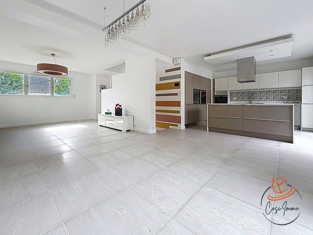 Apartment in Peron, Auvergne-Rhône-Alpes, France 2 - 18439559