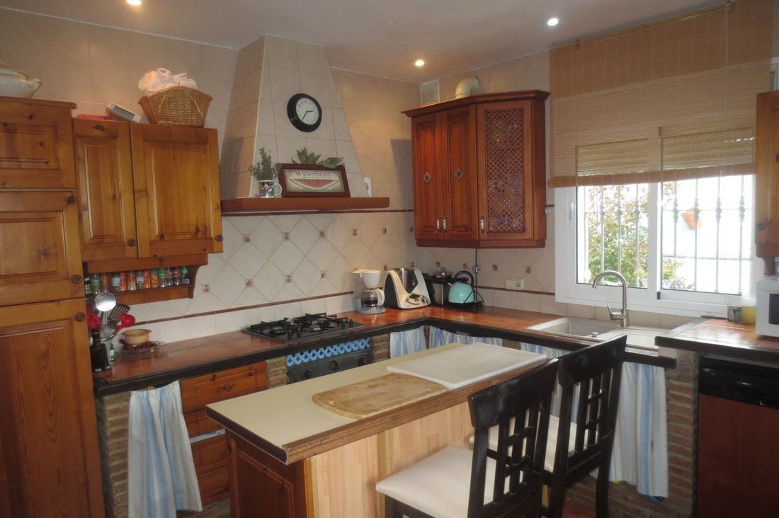 Villa in Marbella, Andalusia, Spain 2 - 17398898
