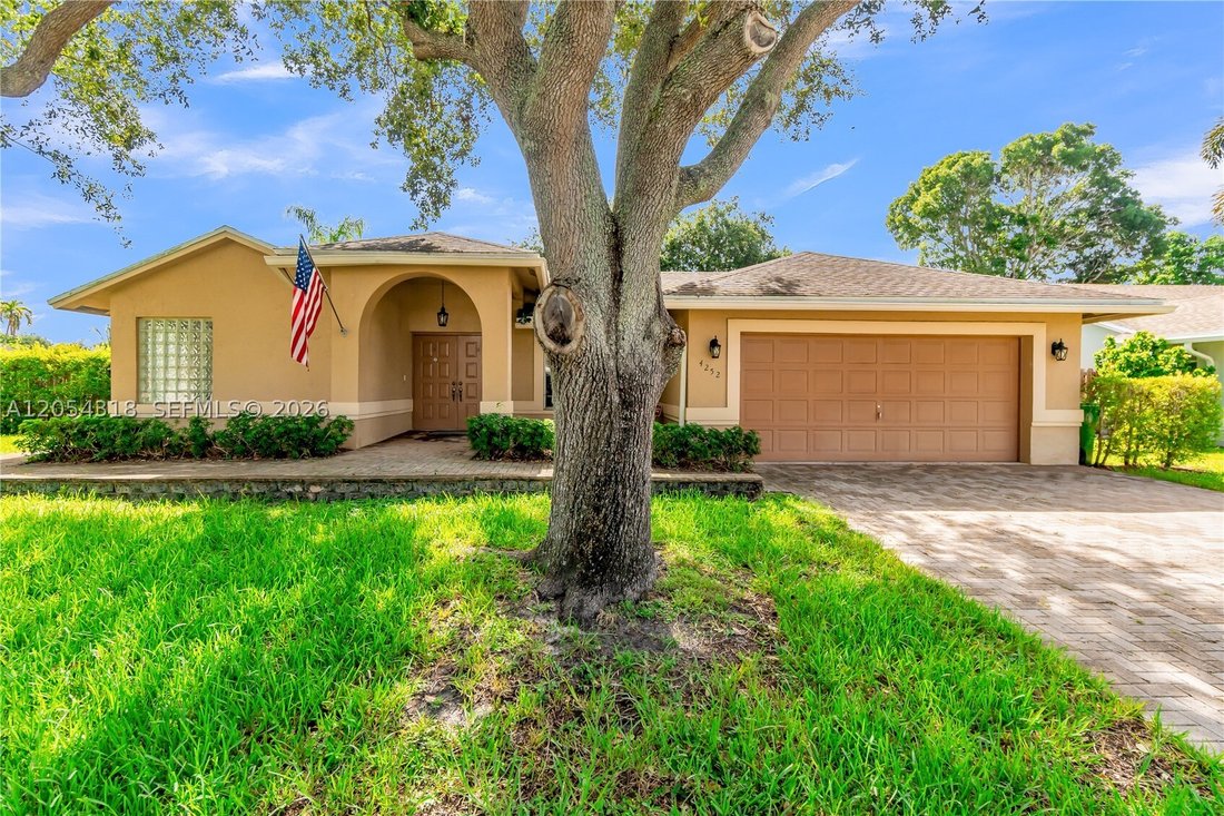 House in Davie, Florida, United States 4 - 18440045