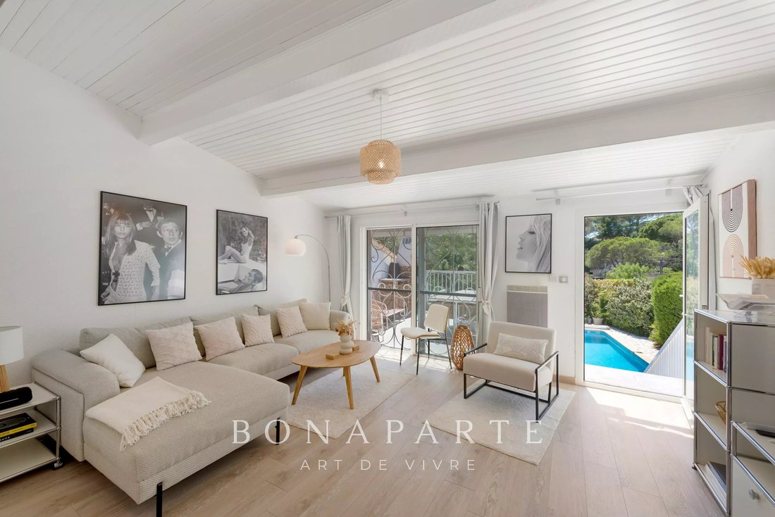 House in Tour de Mare, Frejus, France 4 - 18438032