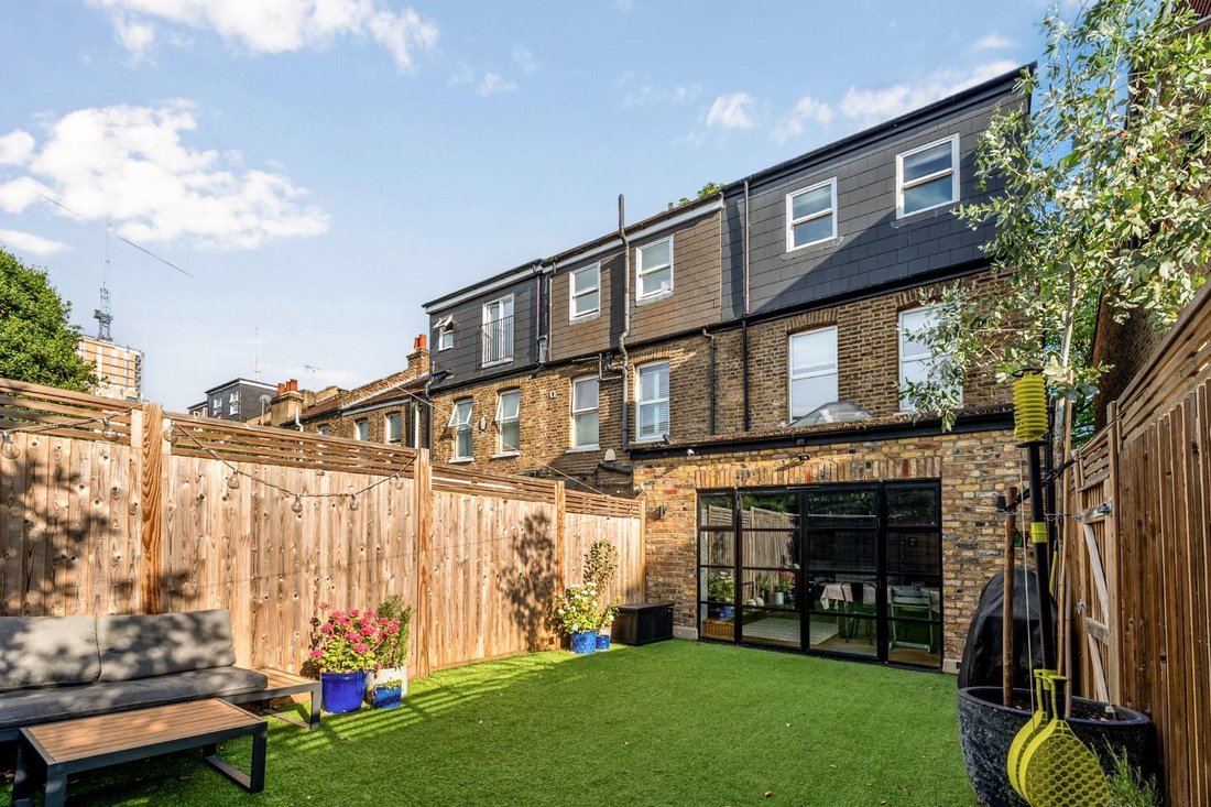 Casa en Acton, Municipio de Ealing, Inglaterra 1 - 18438983