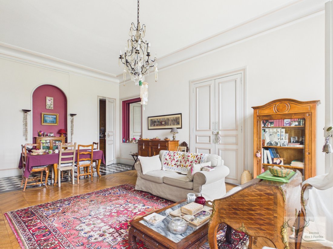 Apartment in Senlis, Hauts-de-France, France 3 - 18437257