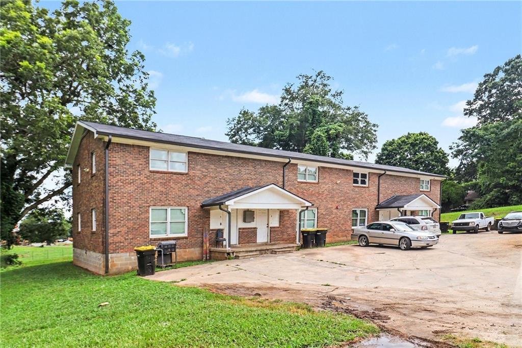 Newnan, Georgia, United States 2 - 18437161