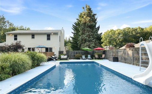 House in Cranston, Rhode Island, United States 1