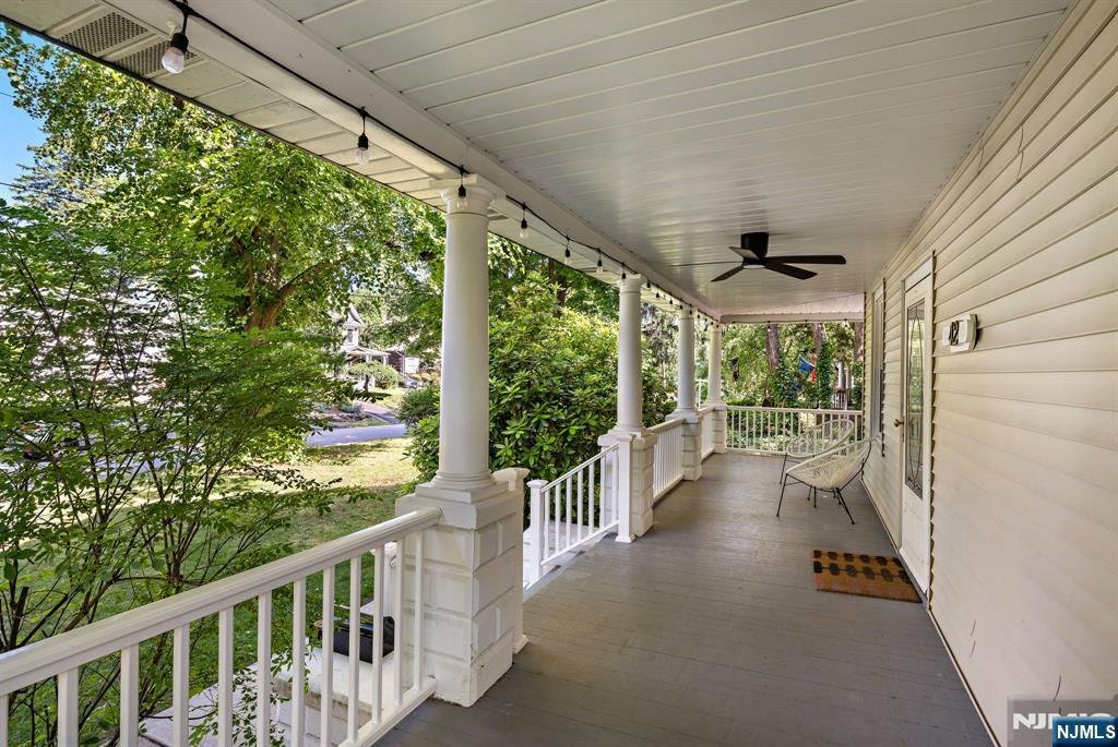 House in Glen Rock, New Jersey, United States 2 - 18440407