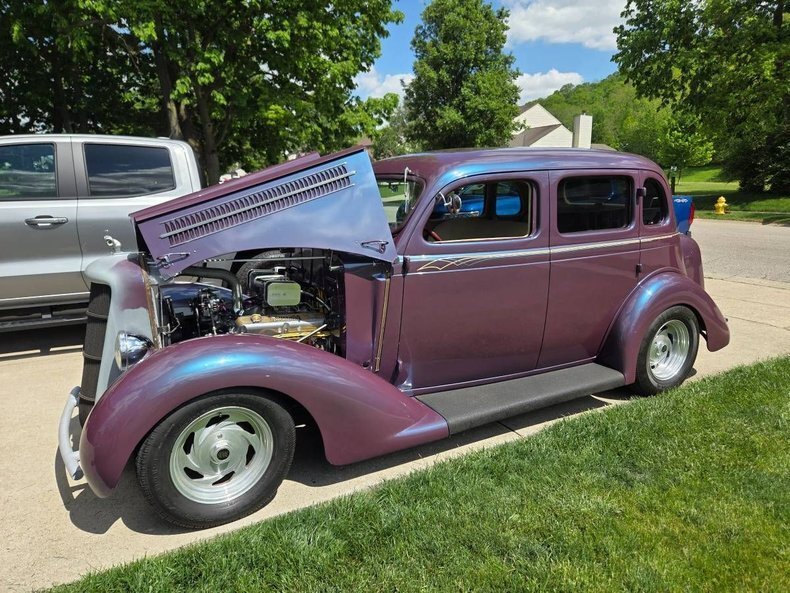 Sedan in Glendale, United States 1 - 18442392