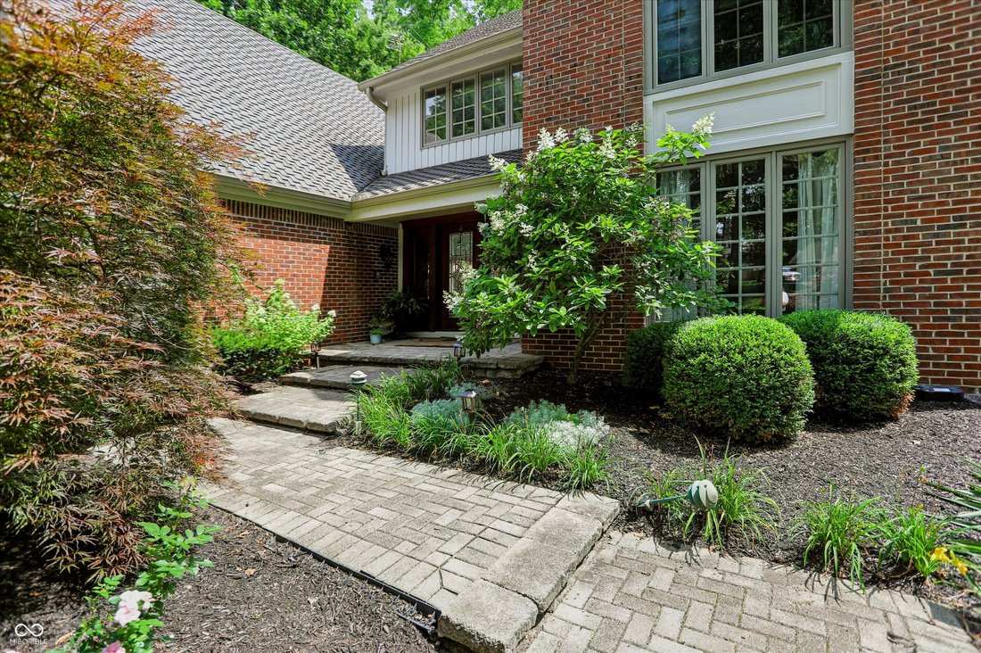 House in Greenwood, Indiana, United States 4 - 18439432