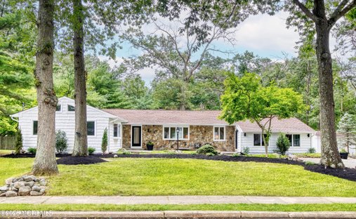 House in Tinton Falls, New Jersey, United States 1